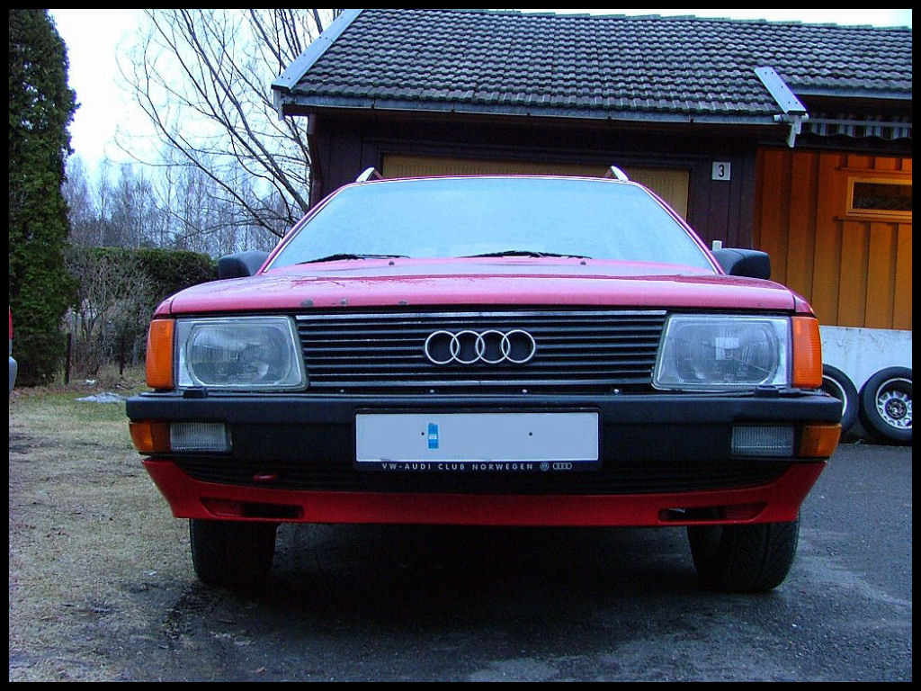 Audi 100