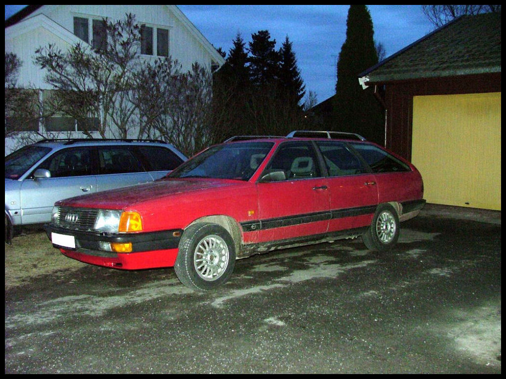 Audi 100