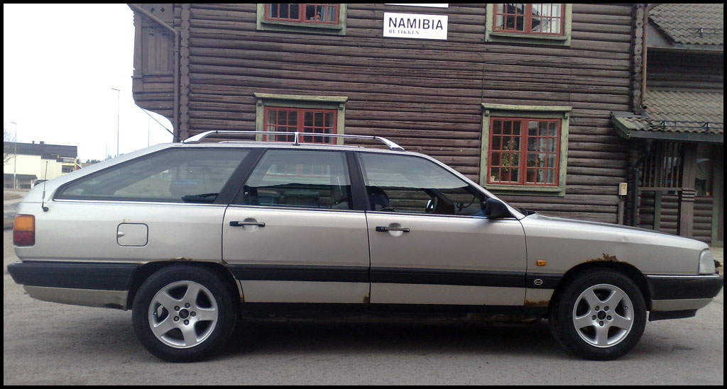 Audi 100