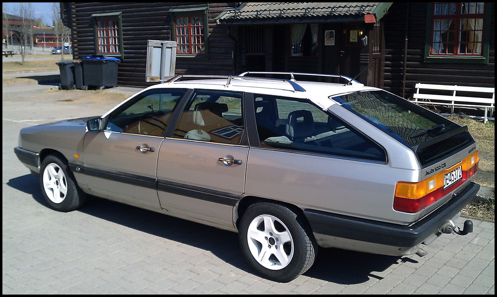 Audi 100