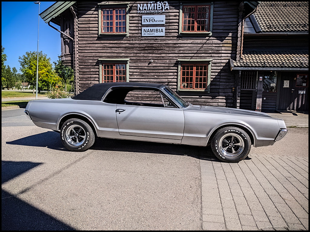 Mercury Cougar